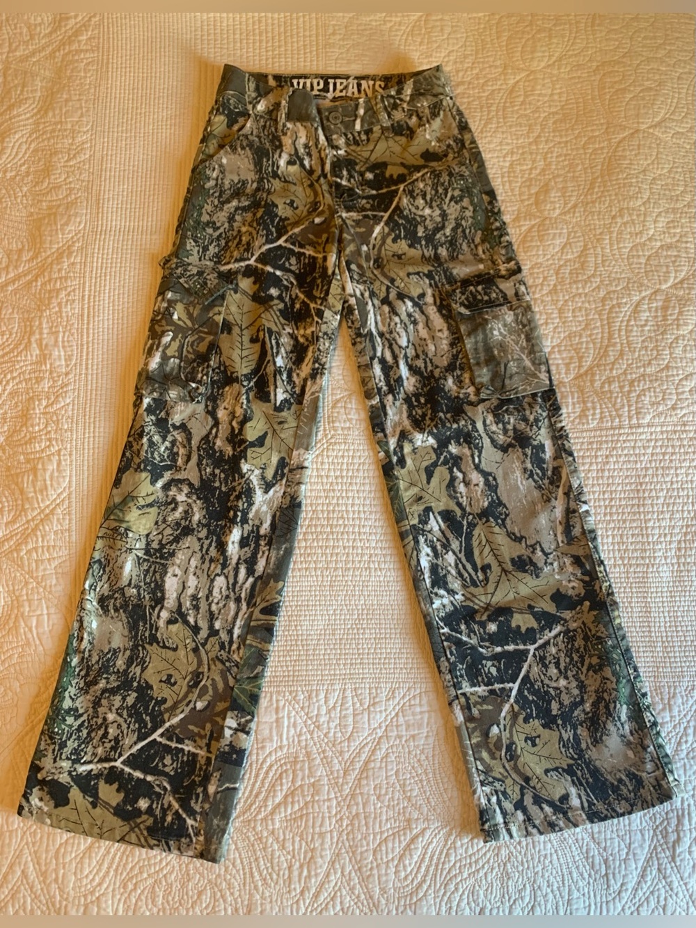 VIP Jeans Realtree-style camouflage pants